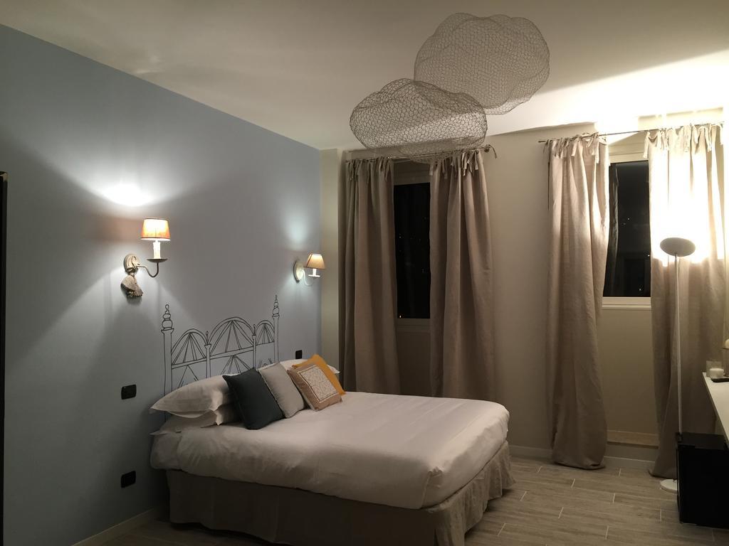So&Leo Guest House Генуа Стая снимка
