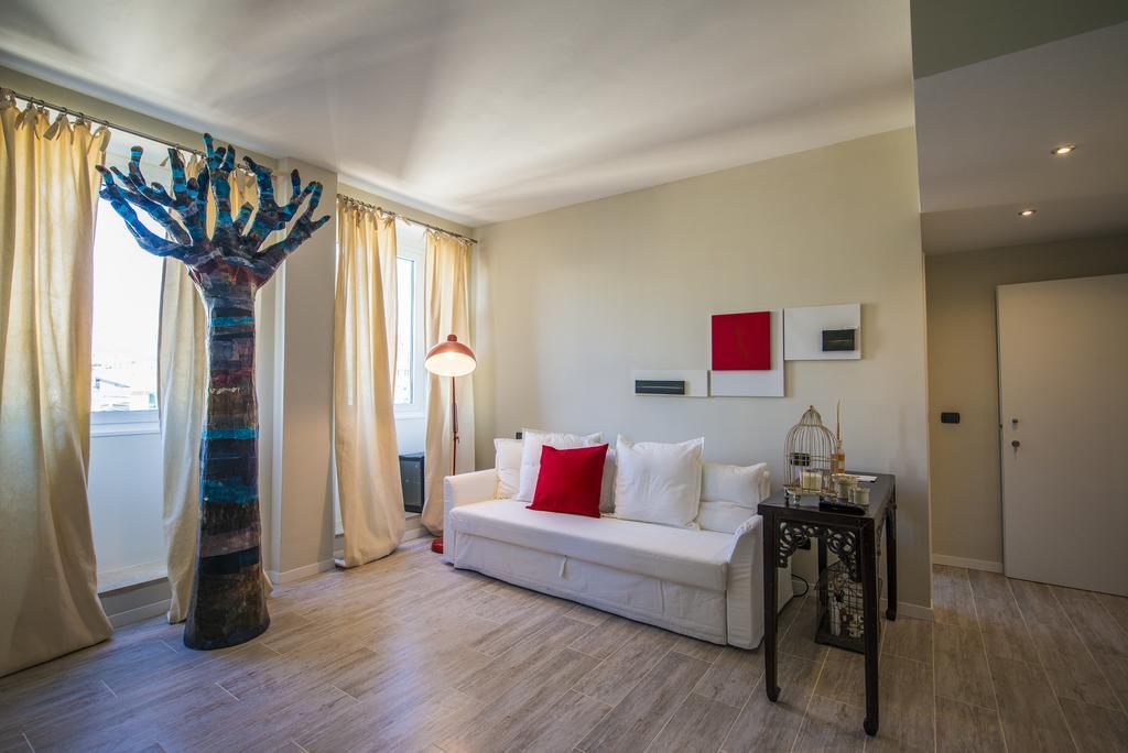 So&Leo Guest House Генуа Стая снимка