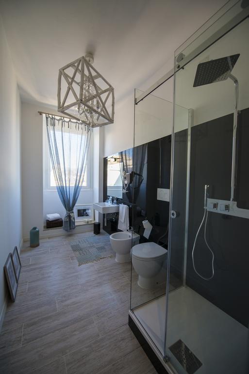 So&Leo Guest House Генуа Стая снимка