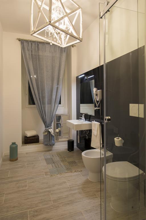 So&Leo Guest House Генуа Стая снимка