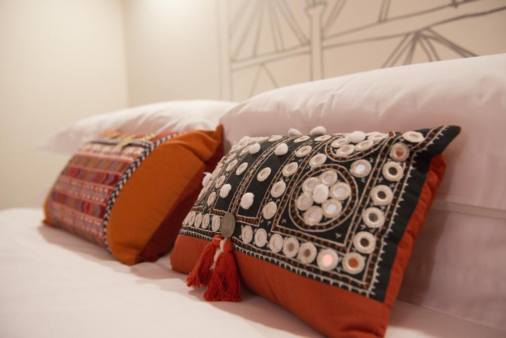 So&Leo Guest House Генуа Стая снимка