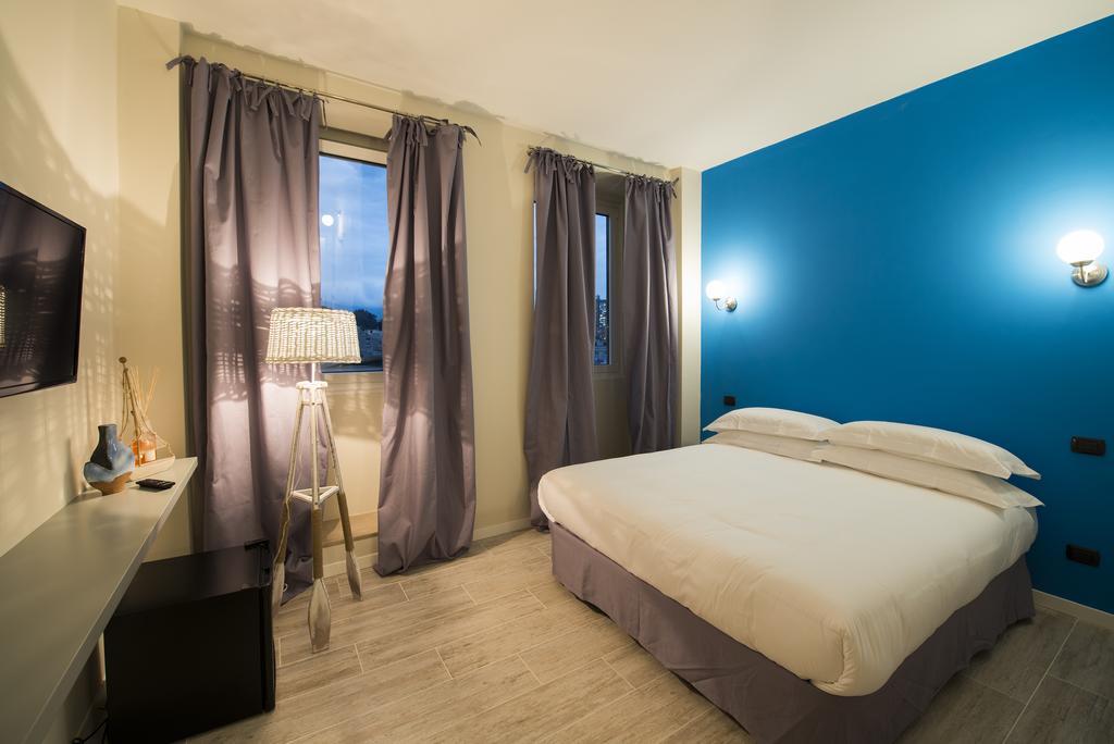 So&Leo Guest House Генуа Стая снимка